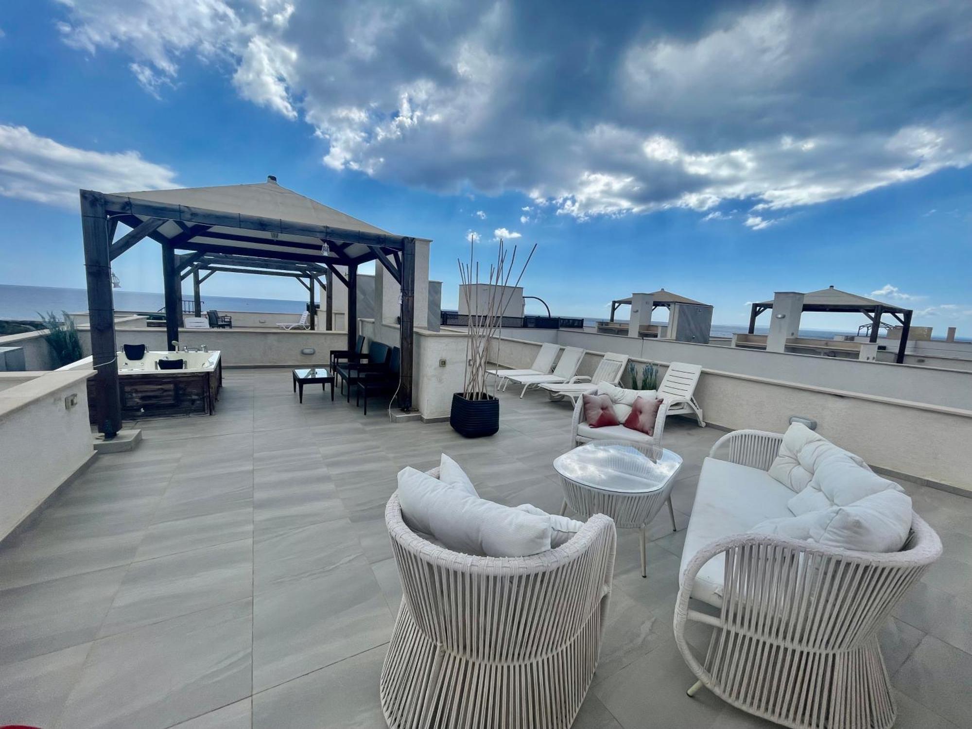 Relaxing Penthouse Suites By The Sea Vokolidha Dış mekan fotoğraf