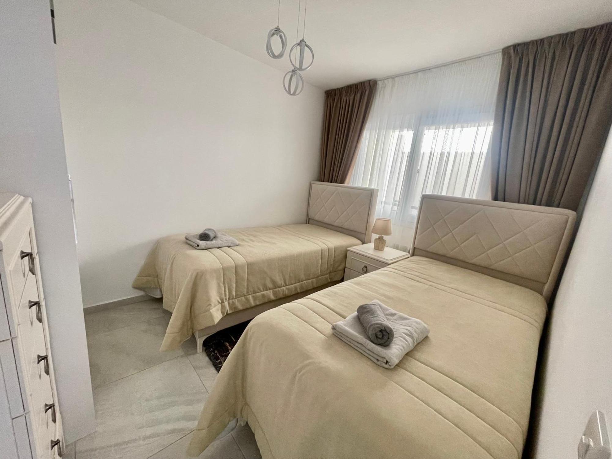 Relaxing Penthouse Suites By The Sea Vokolidha Dış mekan fotoğraf