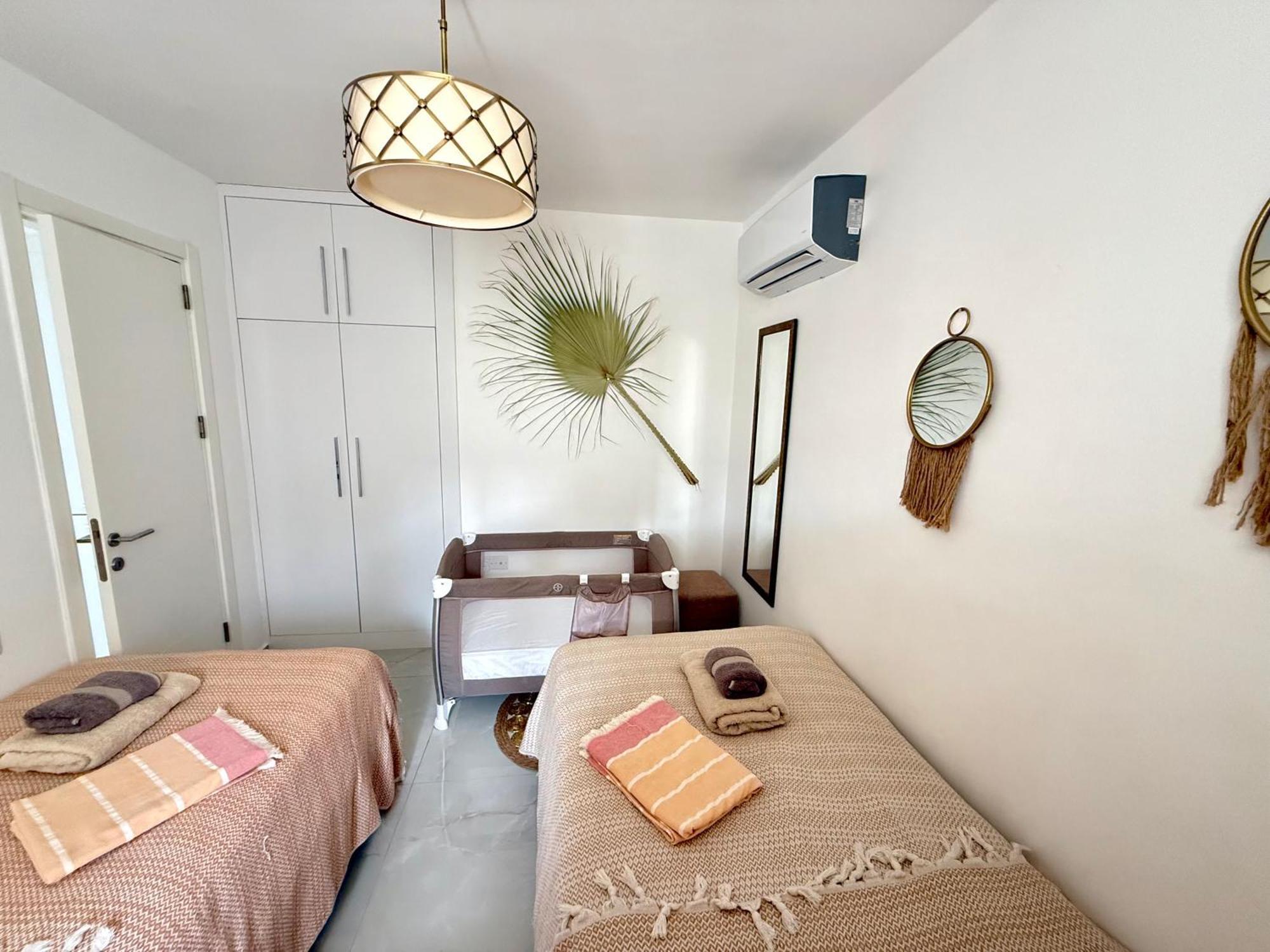 Relaxing Penthouse Suites By The Sea Vokolidha Oda fotoğraf