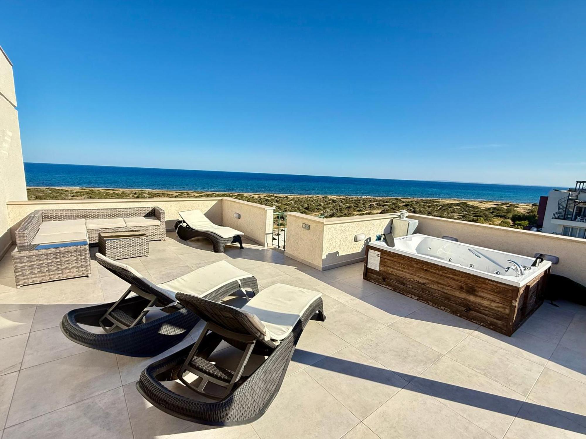 Relaxing Penthouse Suites By The Sea Vokolidha Dış mekan fotoğraf