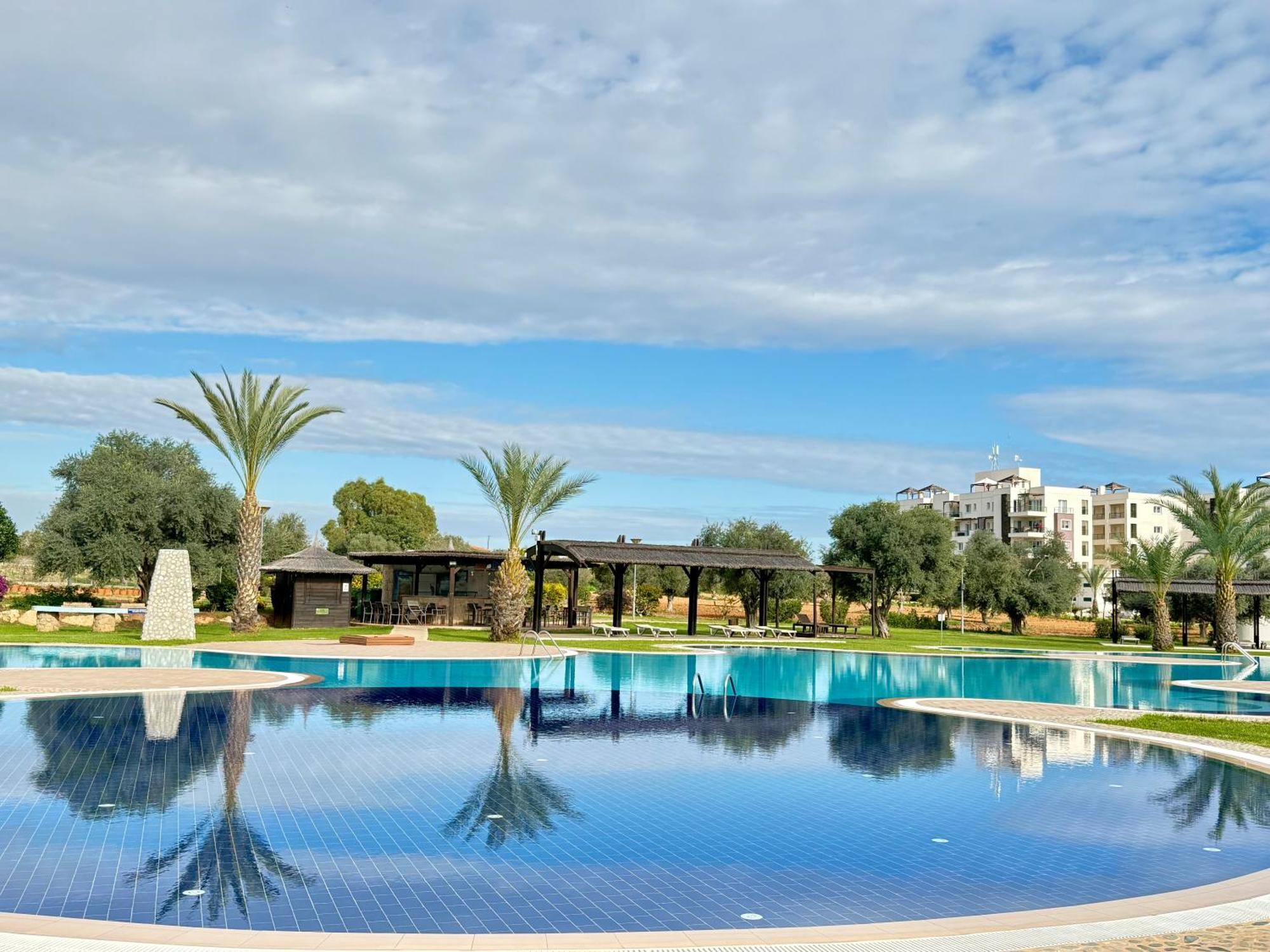 Relaxing Penthouse Suites By The Sea Vokolidha Dış mekan fotoğraf